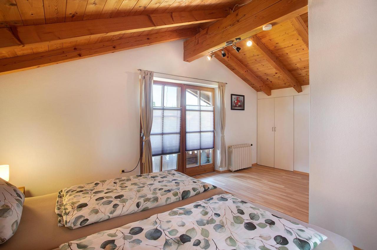 Josys Ferienwohnung Gstadt am Chiemsee Exteriör bild